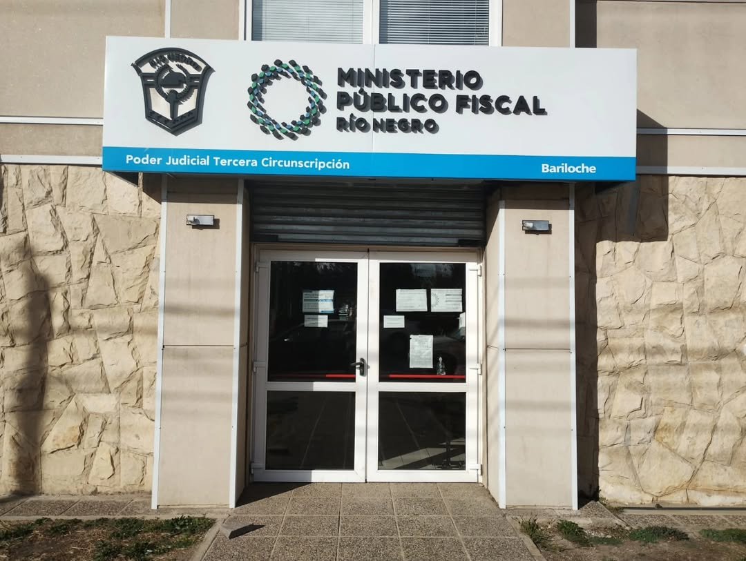 Abogada de denunciantes del caso Cendón cuestionó el sumario y reclamó que avance a juicio político