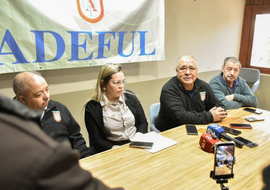 ADEFUL licitará la iluminación LED de la cancha 2 del predio de Vivero