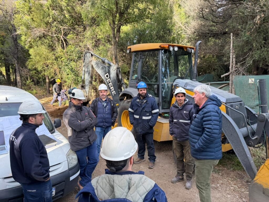 Arrancó la obra de gas para Villa Lago Gutiérrez y Reina Mora con 500 conexiones previstas