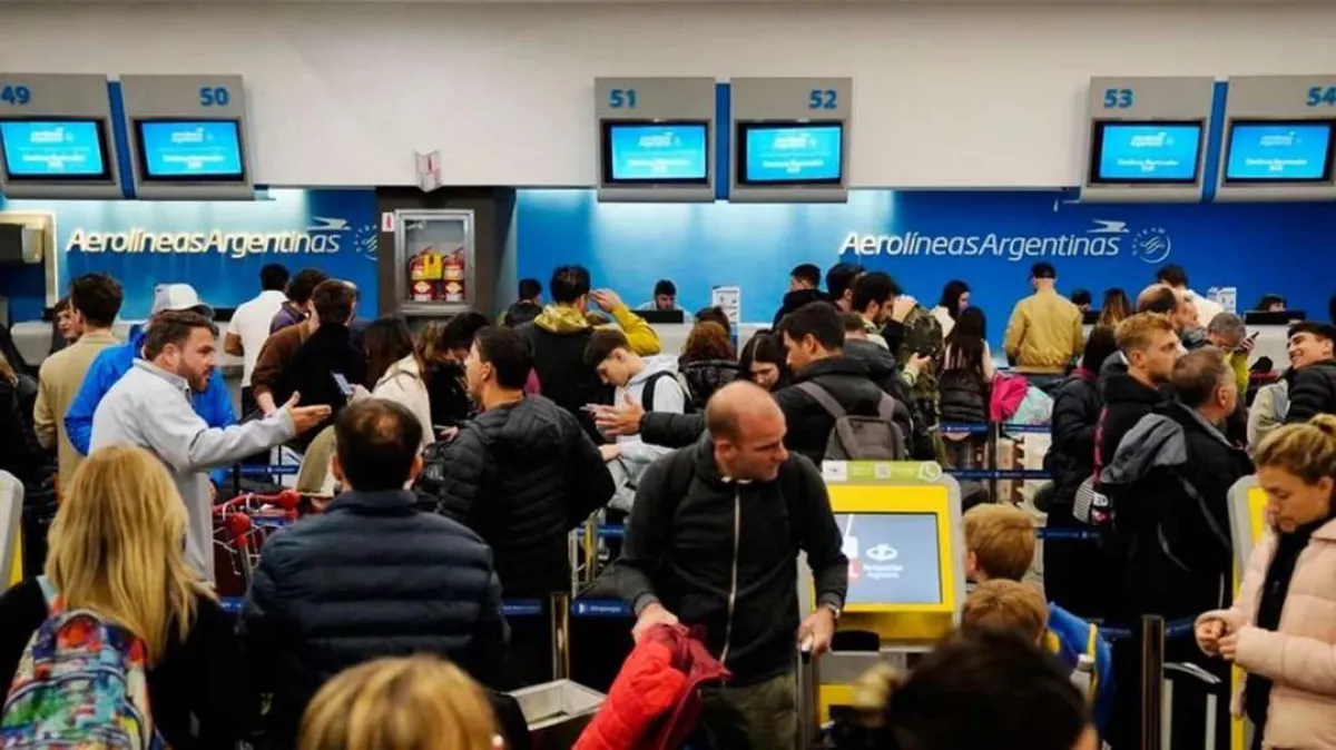 ATE suspendió el paro en aeropuertos y los vuelos operan con normalidad