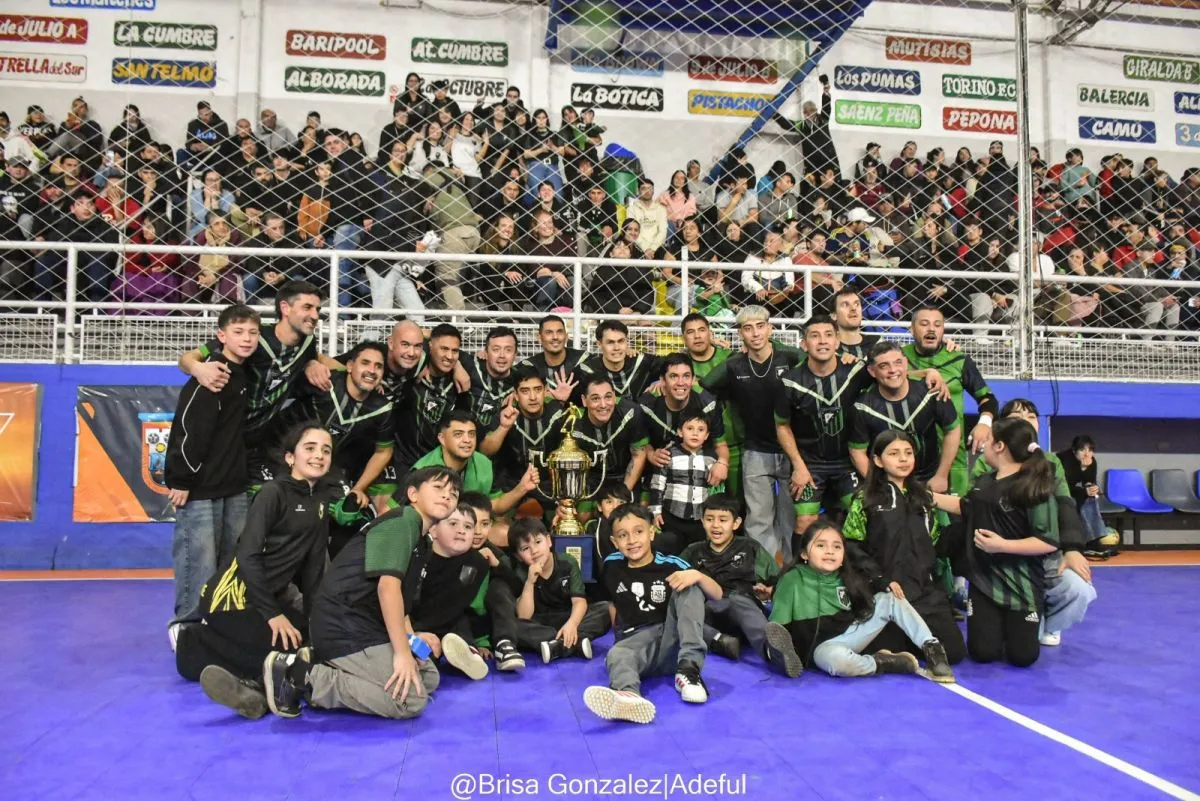 Atlético Cumbre y Rivadavia se consagraron campeones del Torneo "Alejandro Ángel" de Adeful