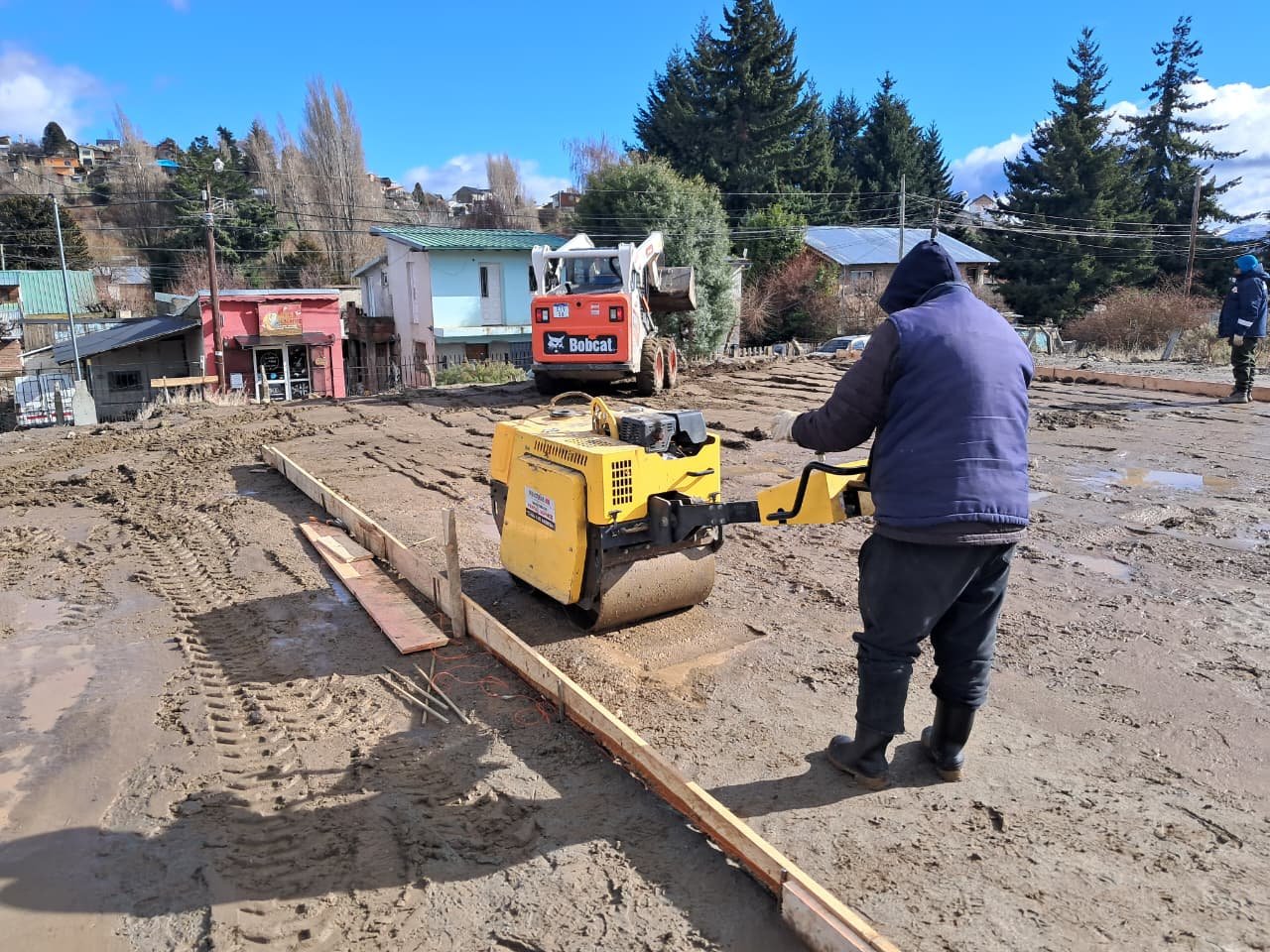 Avanza la construcción de cuatro canchas públicas de pádel en la zona este de Bariloche