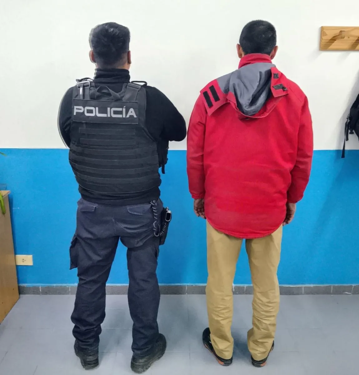 Cayó el ladrón de una despensa de Avenida Pioneros tras ser reconocido en un operativo