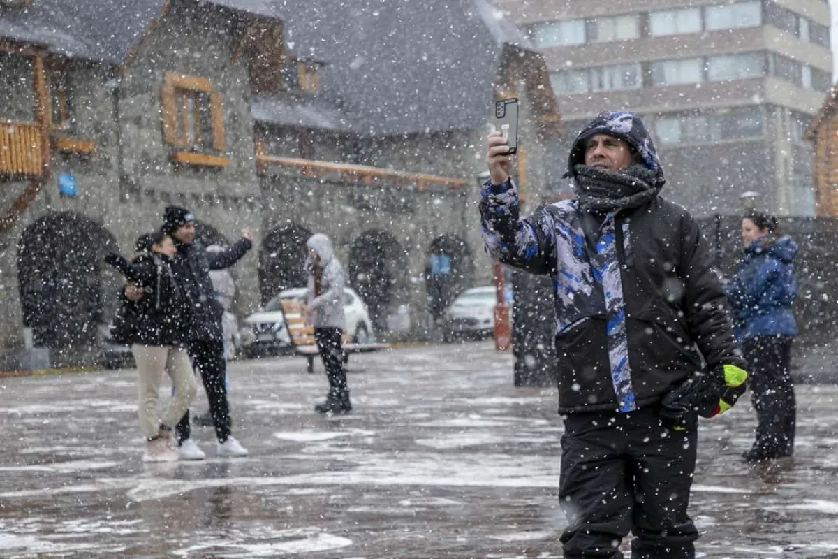 Cinco días de nevadas y agua nieve en Bariloche con temperaturas bajo cero