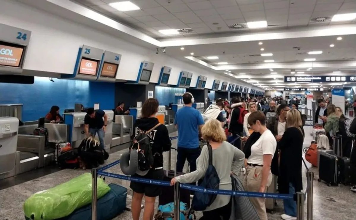CODEC advierte que el fuerte aumento de tasas aéreas encarecerá hasta 40% los pasajes a Bariloche