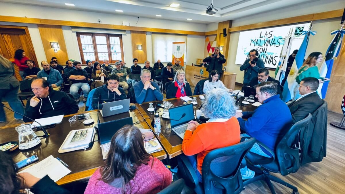 Comisión especial pidió al EAMCEC todas las multas e intimaciones aplicadas a CAPSA por Catedral