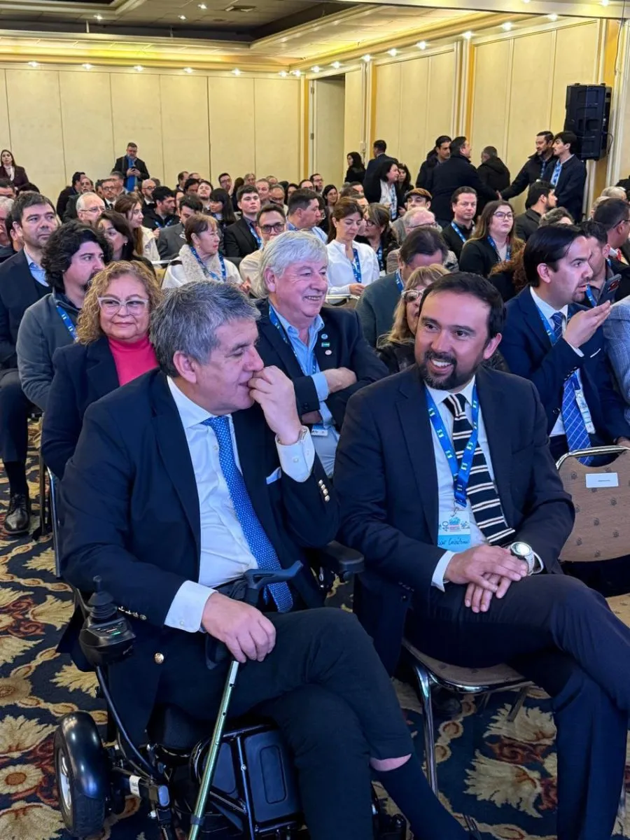 Cortés encabezó la delegación barilochense en el Comité de Integración Binacional Los Lagos en Chile