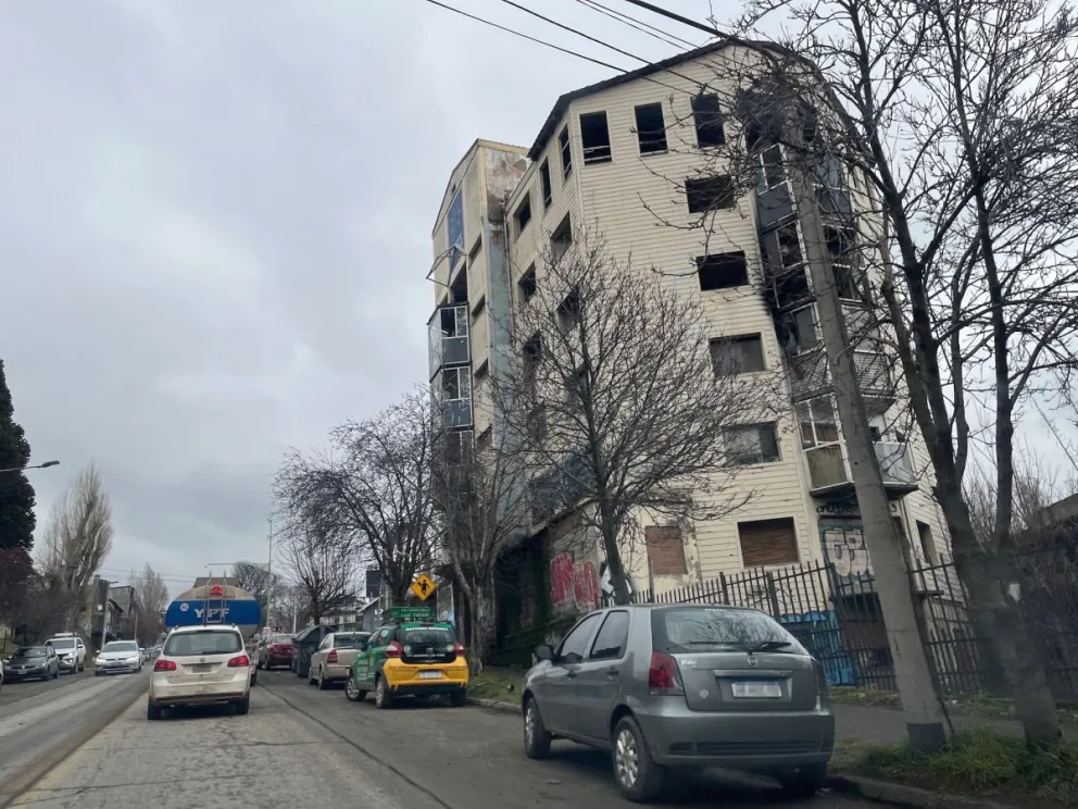 Cortés ordenará el cierre del edificio del ex Policlínico Arbos tras la muerte de una mujer