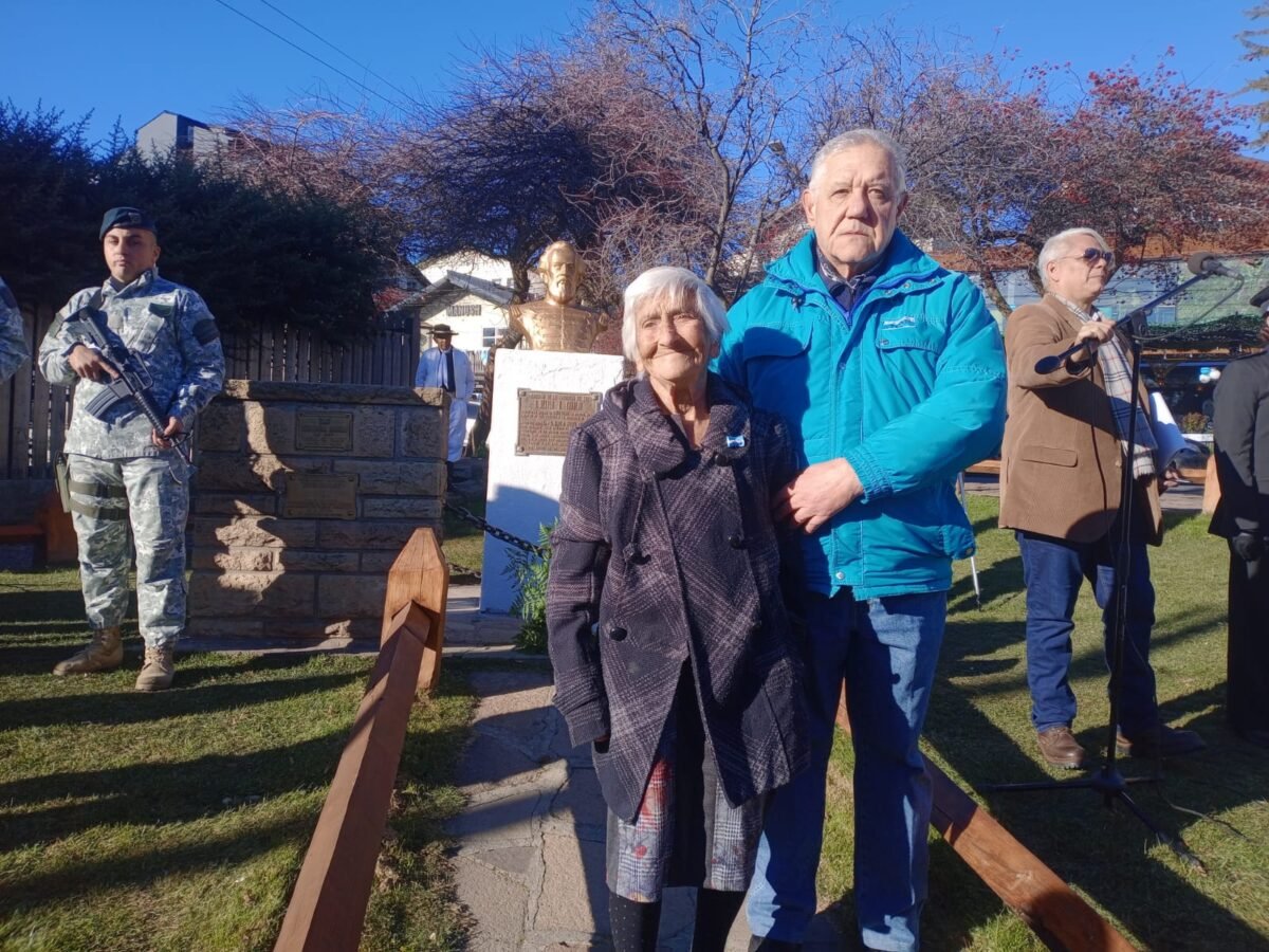 Descendientes directas de Güemes participaron del homenaje al prócer en Bariloche