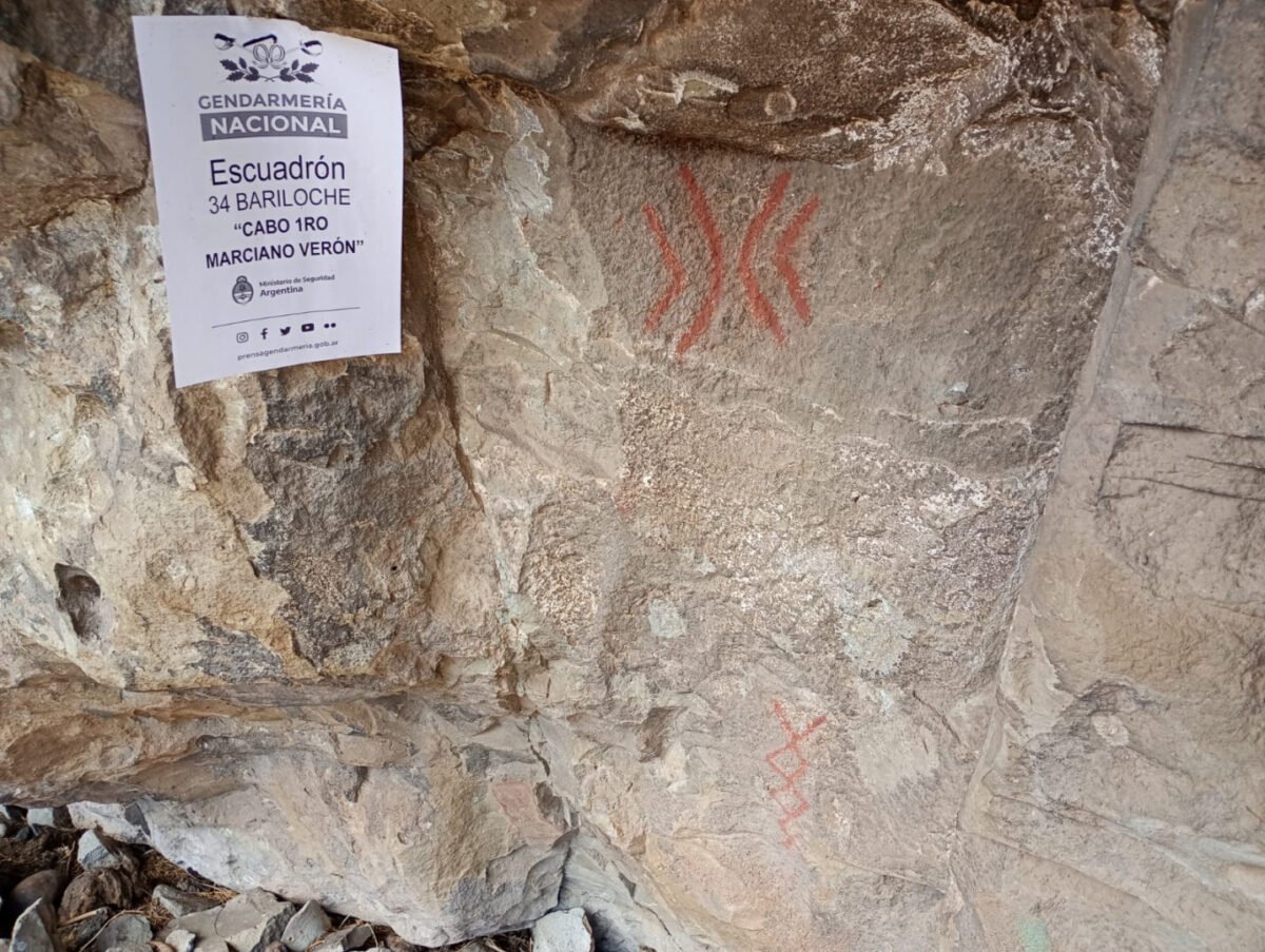 Descubren dos sitios arqueológicos inéditos en zona rural de Pilcaniyeu