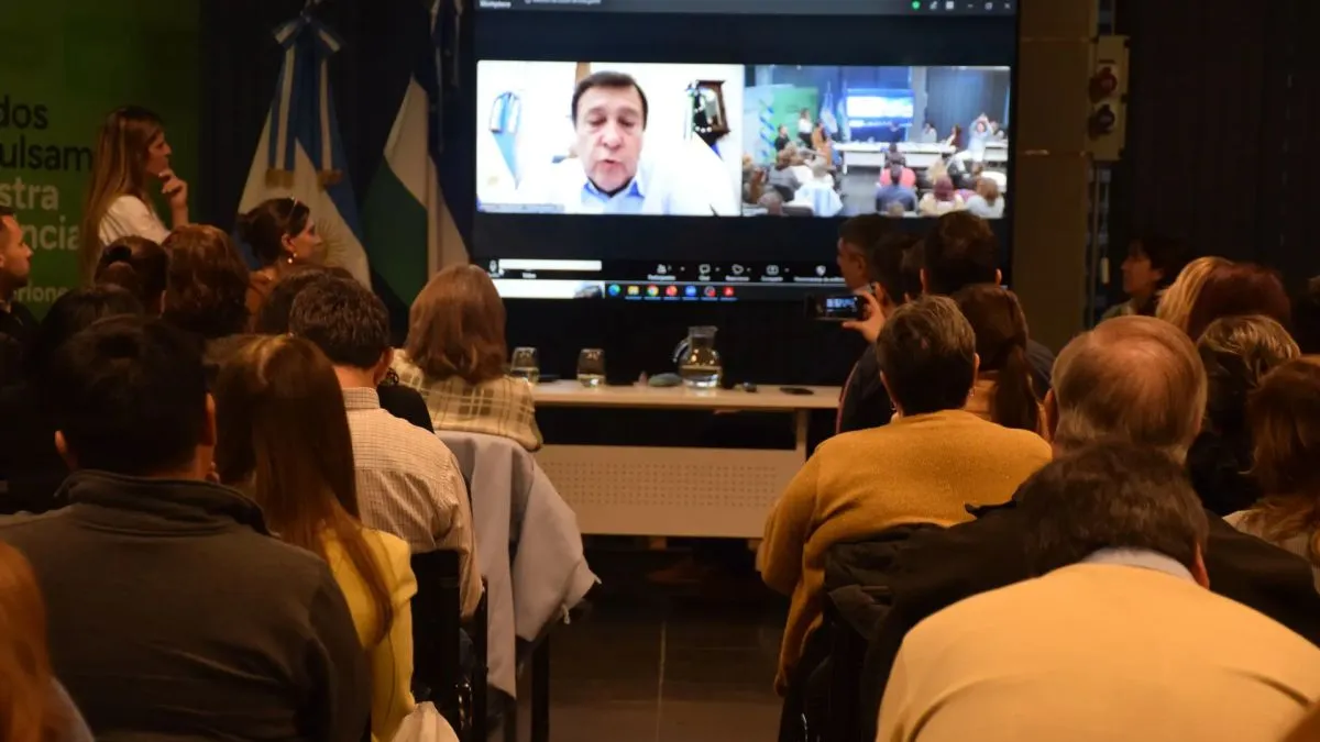Directores de los 36 hospitales públicos de Río Negro se reúnen en Cipolletti para definir estrategias sanitarias