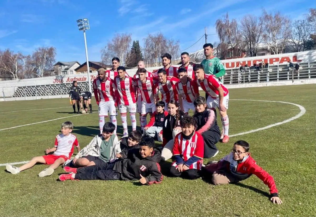 Dos empates en la tercera fecha del Regional Amateur: Estudiantes Unidos mantiene el liderazgo