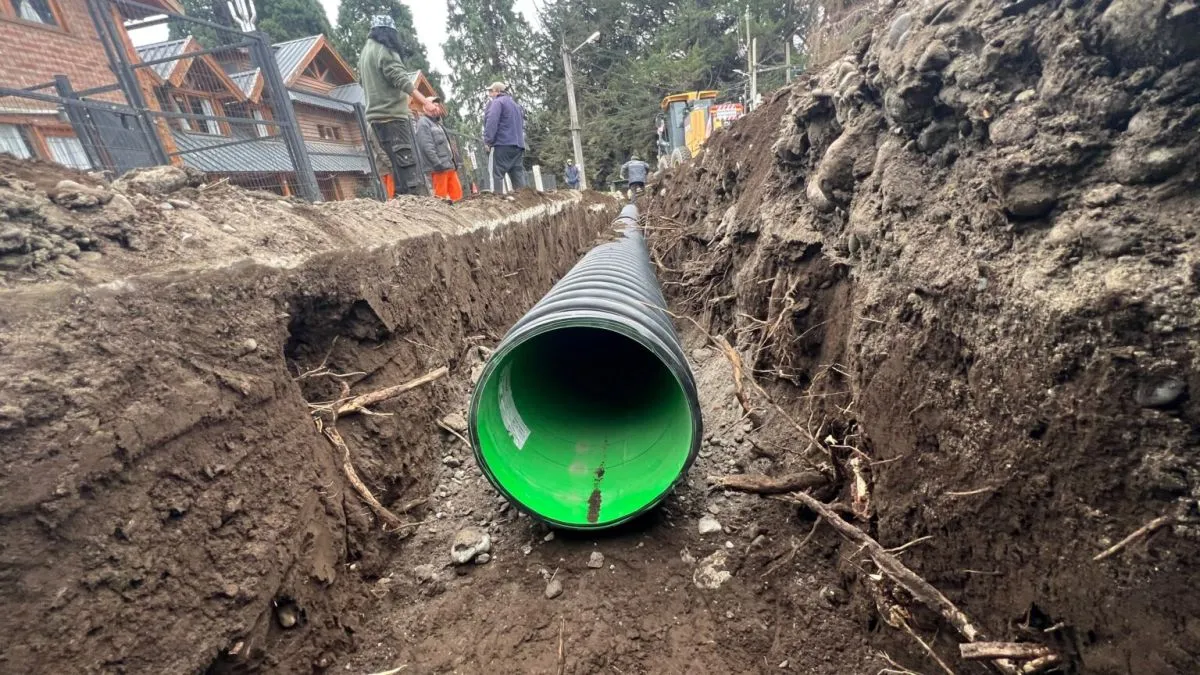 Ejecutaron obras pluviales en Quinchahual y Bustillo para mejorar el drenaje frente al San Patricio