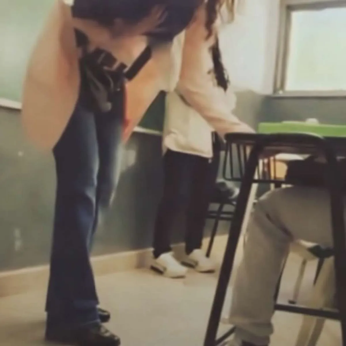 El Ministerio de Educación desmintió que video viral haya sido grabado en escuela rionegrina