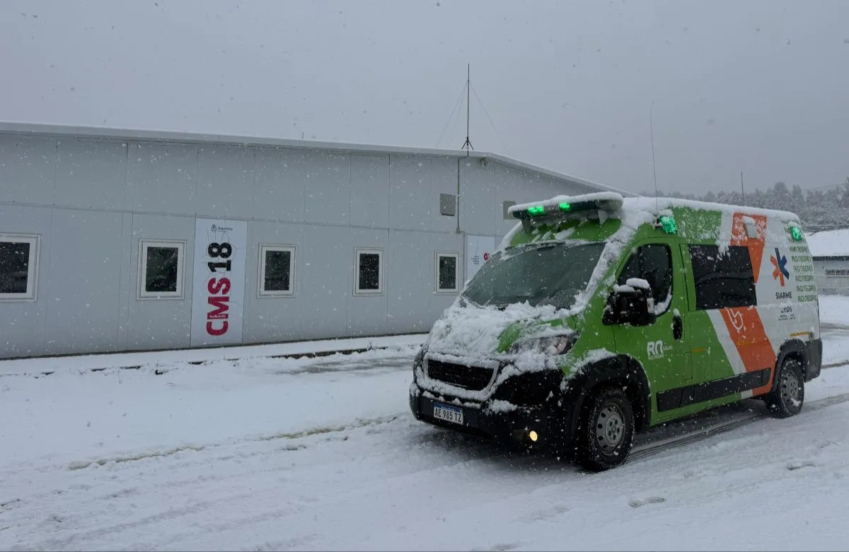 El SIARME desplegó un operativo especial en la Zona Andina por las intensas nevadas