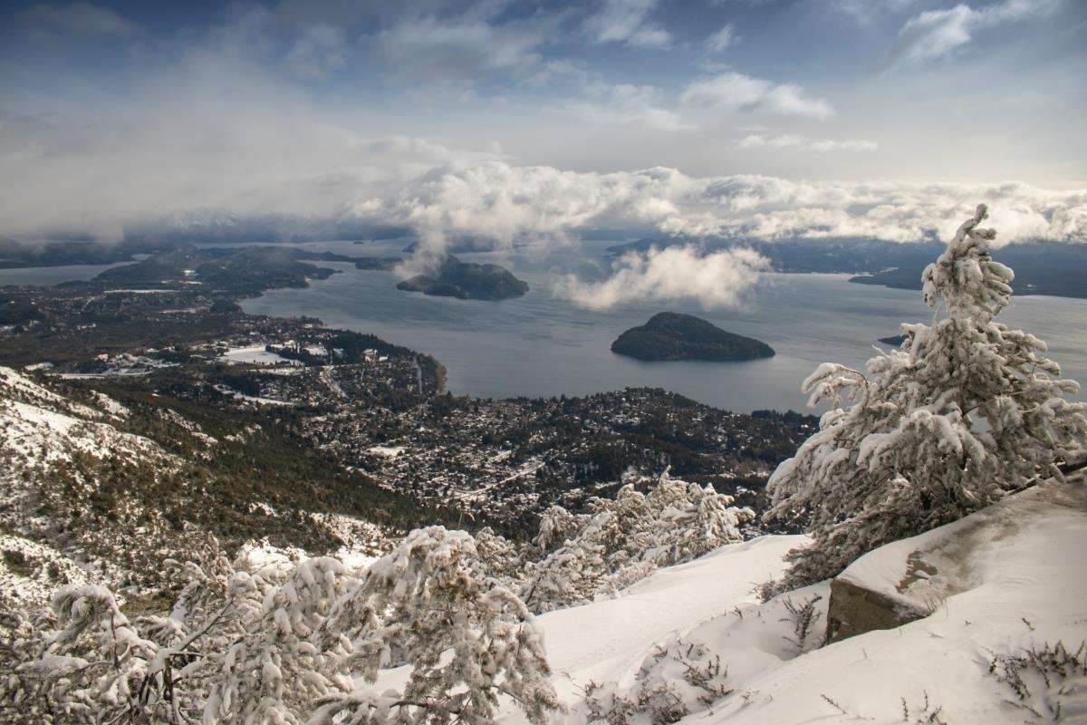 El turismo en Bariloche retrocedió un 7,2% en abril pero el invierno genera expectativas de recuperación