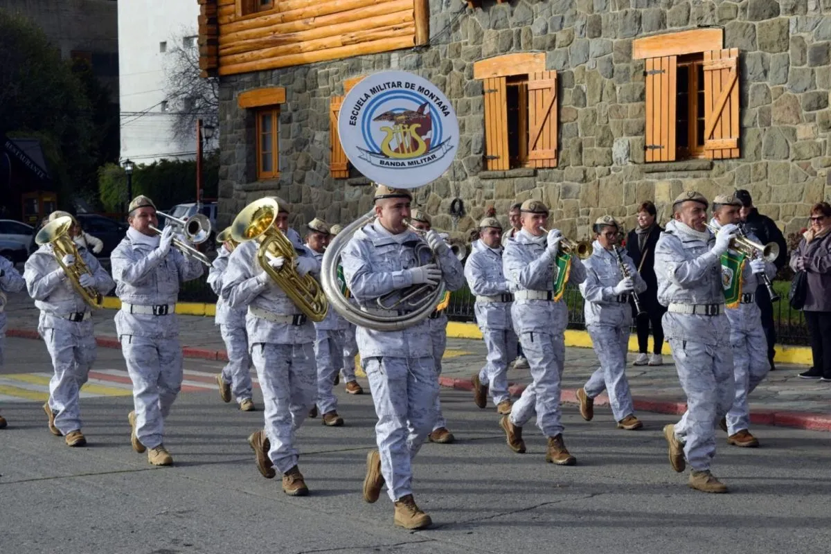 Emotivo acto en el Centro Cívico conmemoró el Día del Himno Nacional Argentino