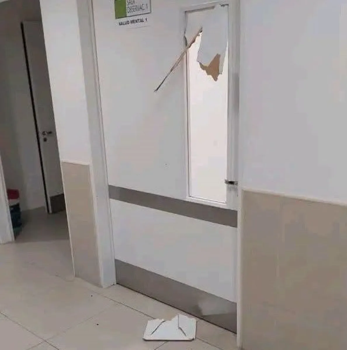 Enérgico repudio del Hospital Zonal Bariloche tras acto de vandalismo en la Guardia Central