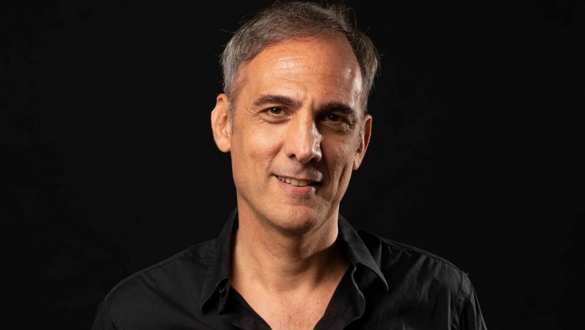 Fabio Aste llega a Bariloche con "El cuarto de Verónica", una obra de suspenso que emociona al público