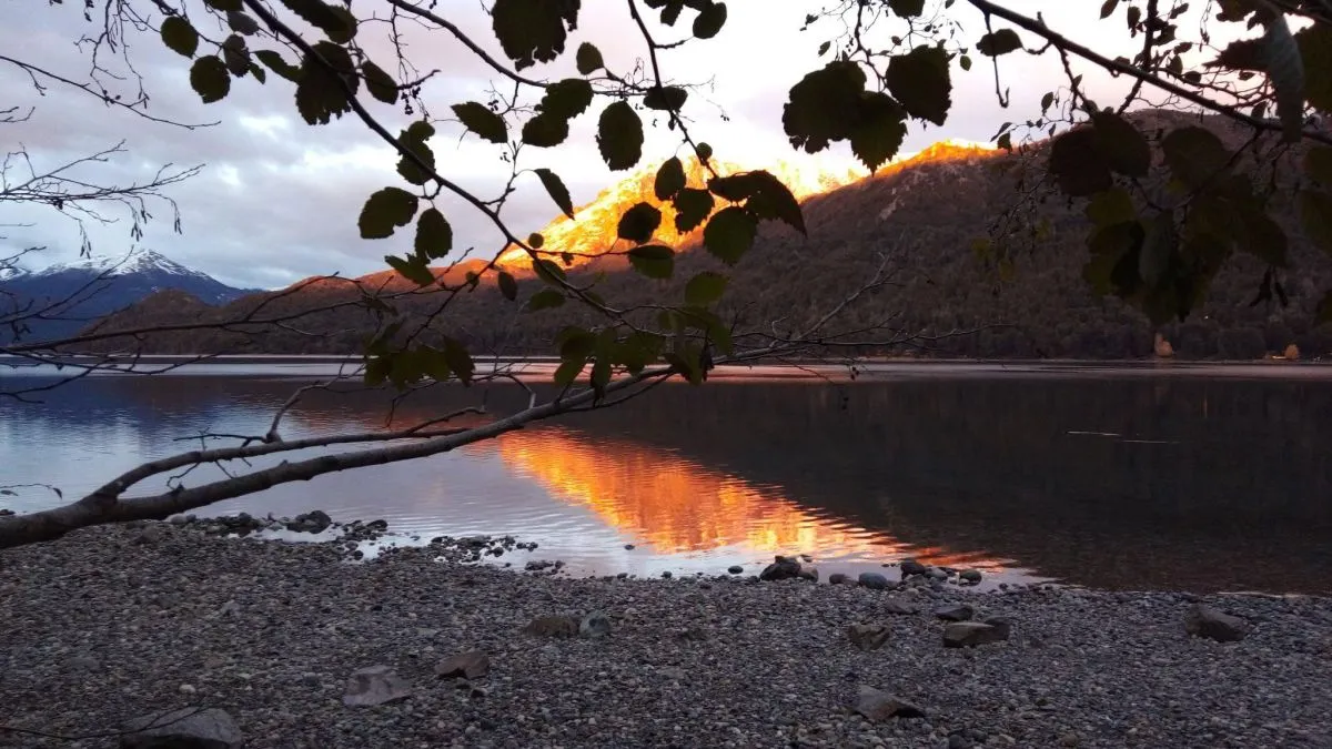 Fin de semana largo con temperaturas bajo cero y cielo nublado en Bariloche