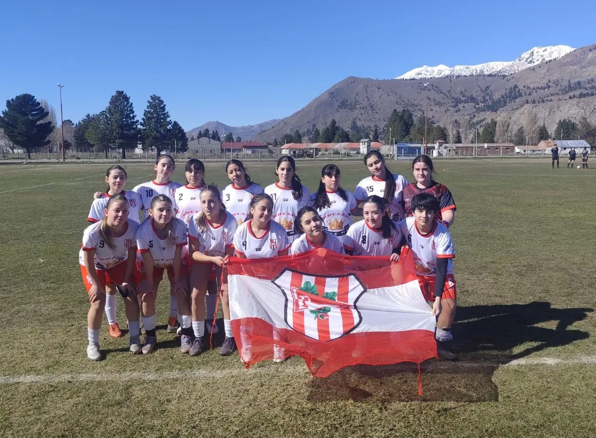 Gimnasia y Esgrima y Pincharratas avanzaron a la segunda ronda del Regional Femenino