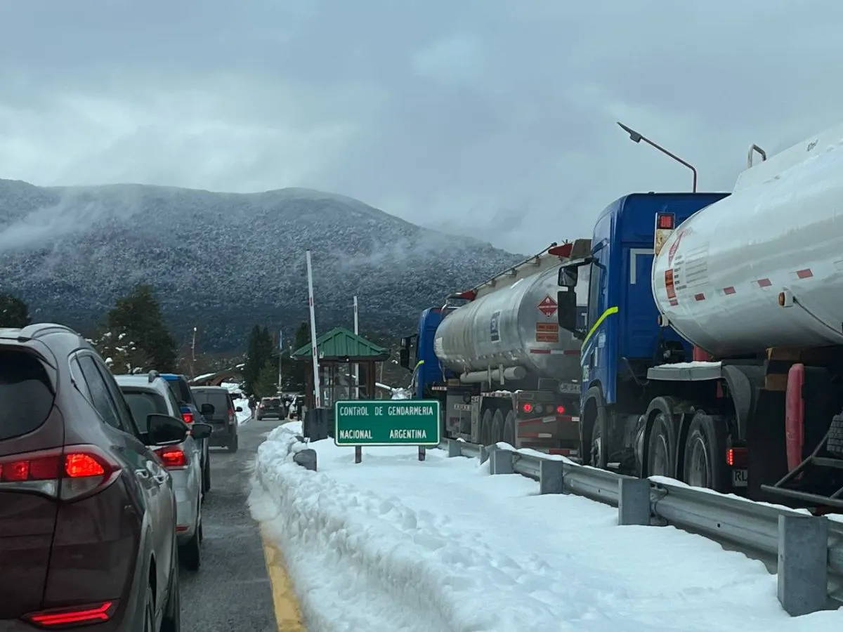 Habilitaron el Paso Cardenal Samoré con extrema precaución y reforzaron controles por el feriado en Chile