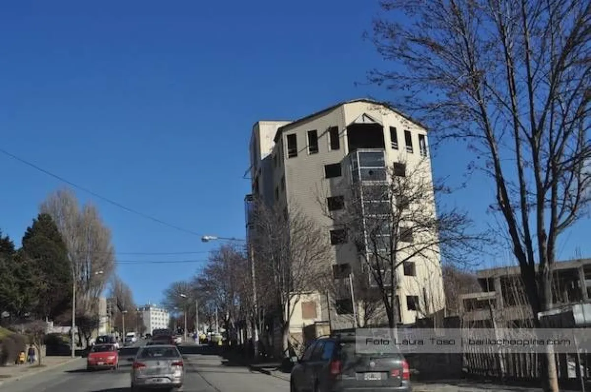 Hallan muerta a una mujer en el edificio abandonado del ex Arbos y la Justicia investiga