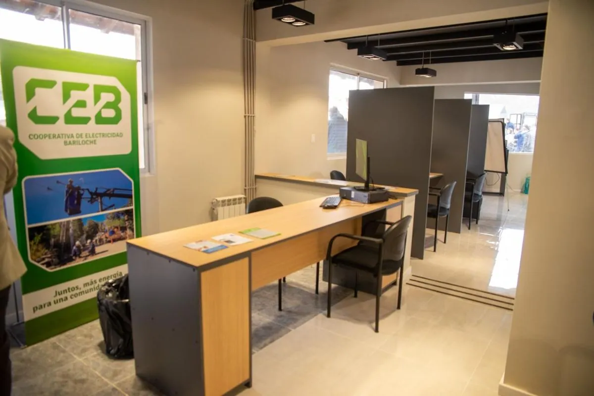La CEB facilita el acceso al beneficio de la Ley Provincial N° 5860 para usuarios en situación de vulnerabilidad