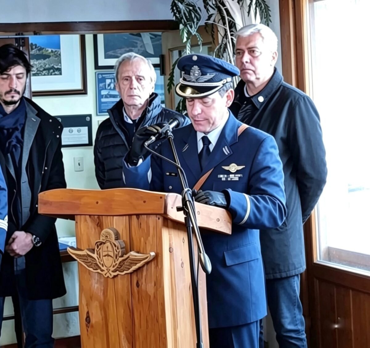 La Fuerza Aérea conmemoró en Antumalal el 44° aniversario del Bautismo de Fuego de Malvinas