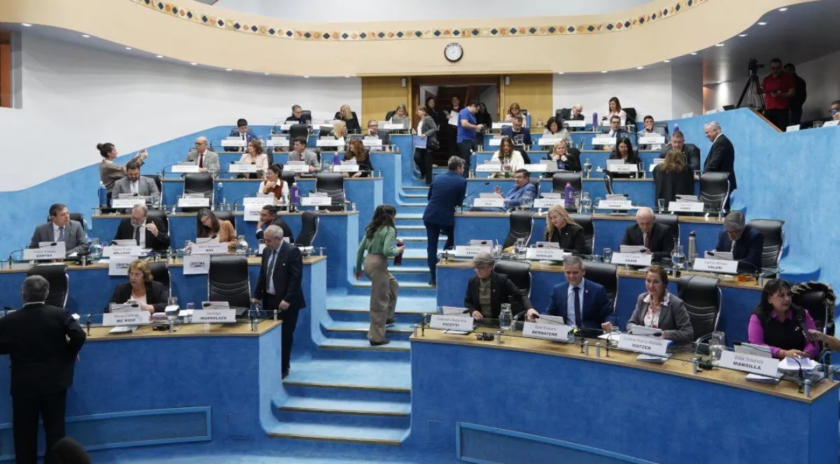 La Legislatura de Río Negro aprobó incorporar la Marcha de las Malvinas en actos oficiales y escolares