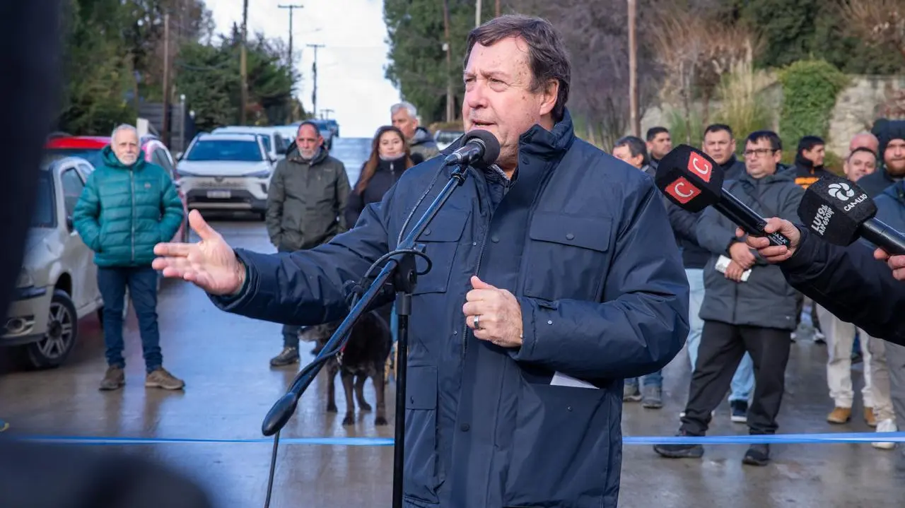 La Provincia destinará $1.500 millones para mantener el boleto educativo gratuito en Bariloche