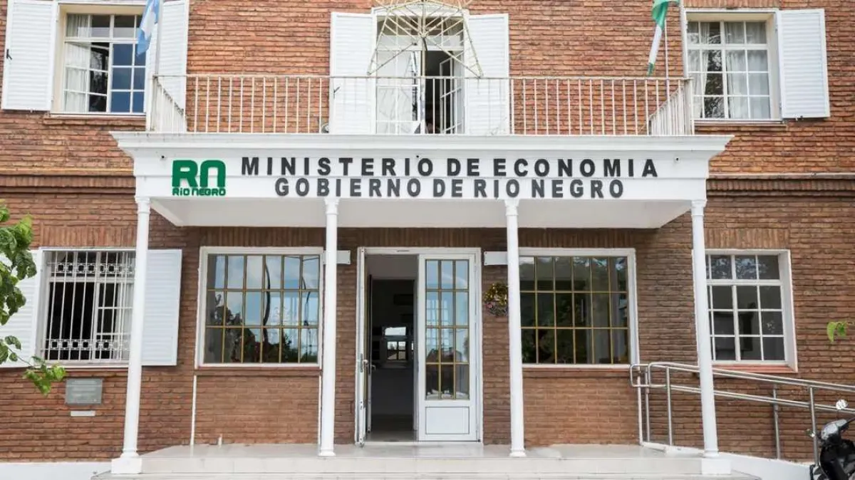 La provincia transfirió más de $20.509 millones a municipios y comisiones de fomento