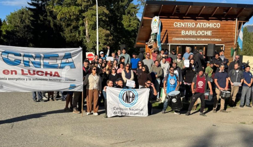 Legisladores rionegrinos repudian los despidos en la CNEA que afectan a 62 trabajadores de Bariloche