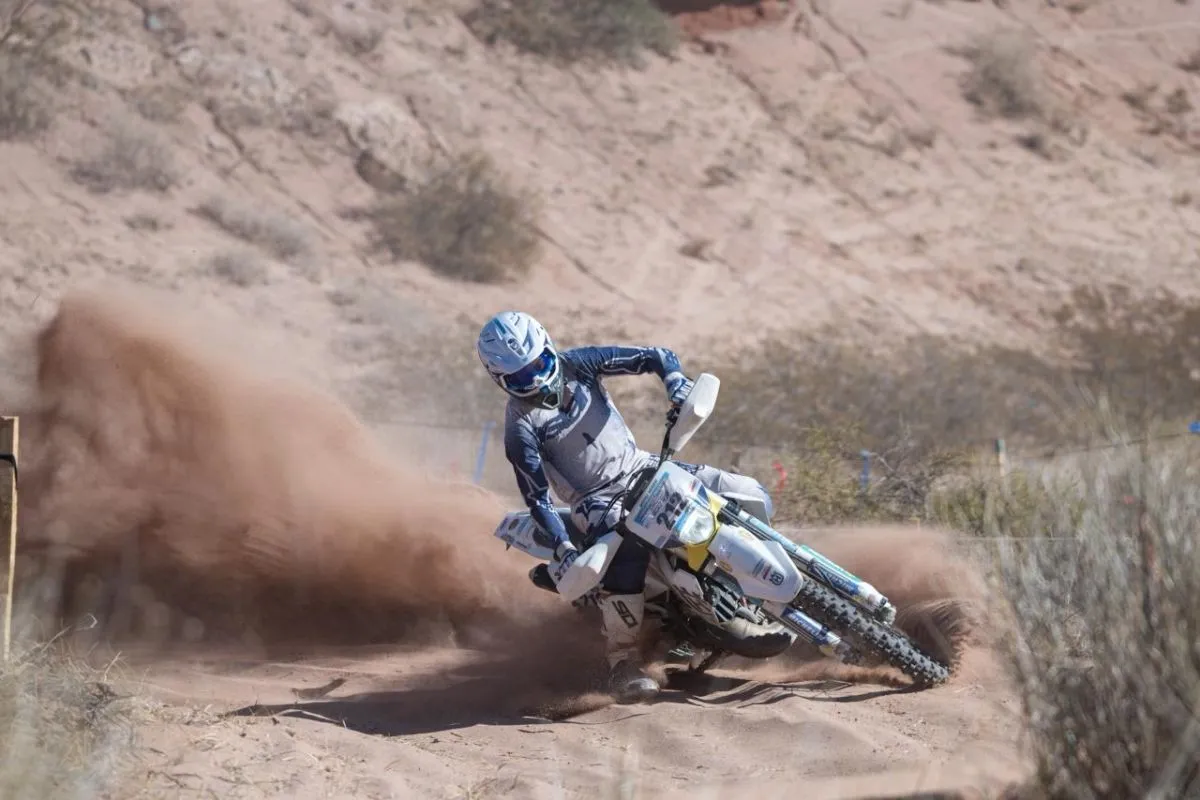 Manuel Maier logró su tercera victoria consecutiva en el Enduro APE y lidera el campeonato