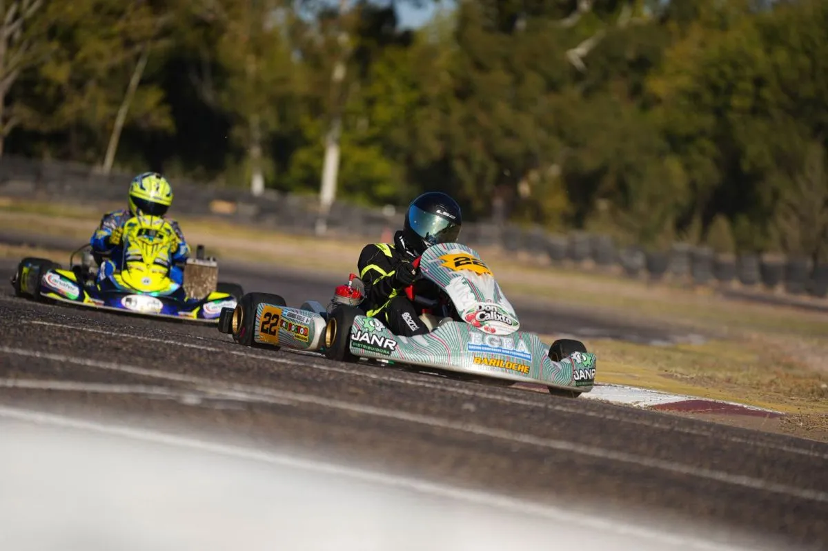 Más de 150 pilotos participaron de la cuarta fecha del Prokart en General Roca con representación barilochense