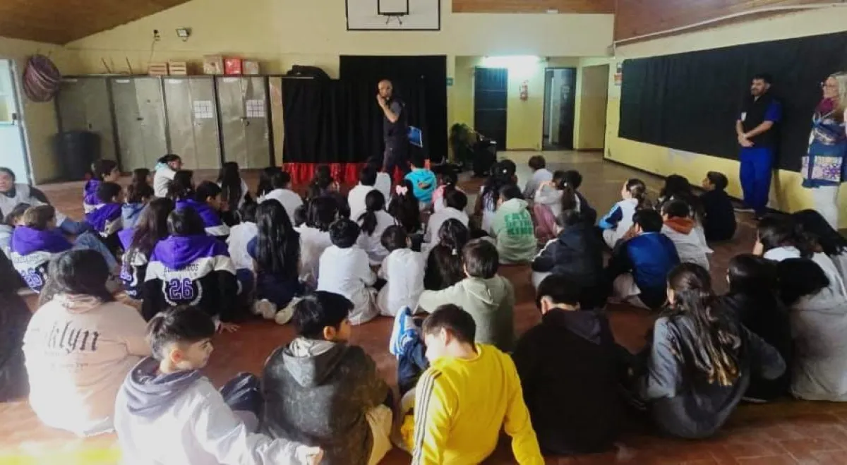 Más de mil estudiantes participaron del programa de tenencia responsable de Sanidad Animal
