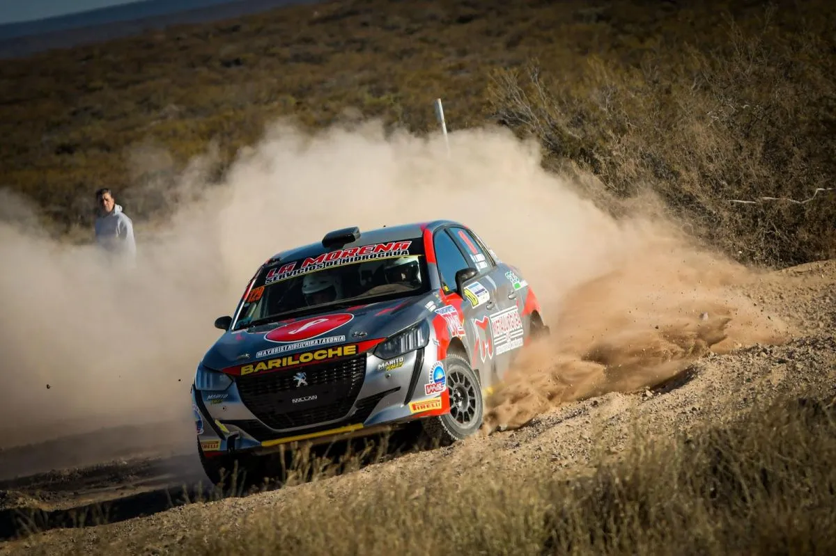 Miguel y Tomás Radomich lograron un destacado décimo puesto en el Rally Argentino