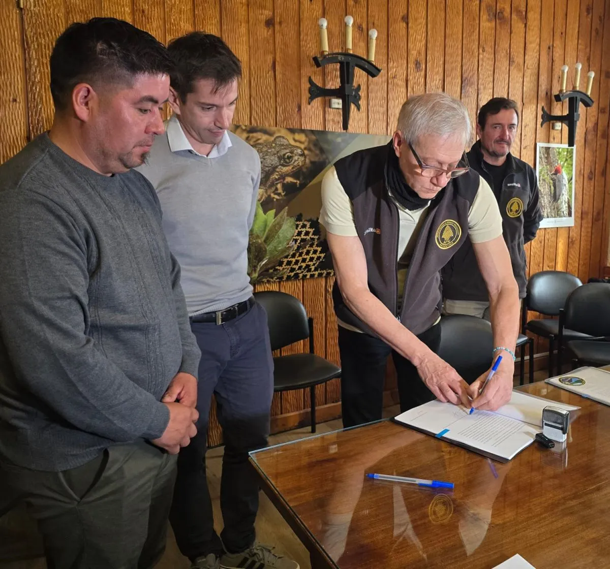 Parques Nacionales y Río Negro firmaron convenio para mejorar servicios en el Nahuel Huapi