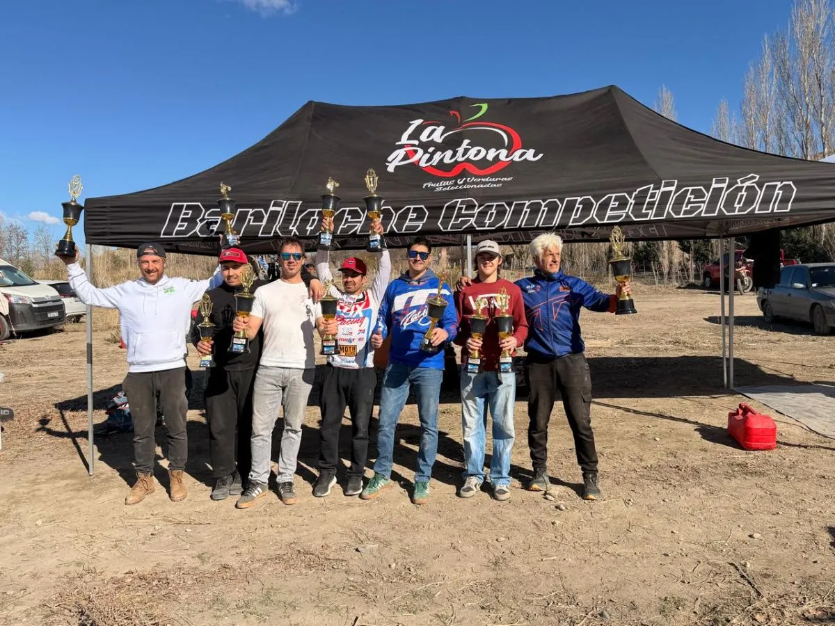 Pilotos barilochenses dominaron el podio en la doble fecha del Enduro APE en Chos Malal