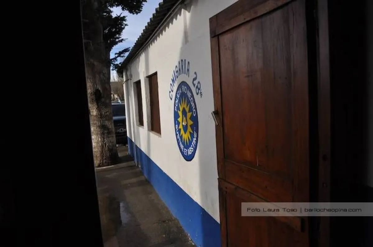Policía de civil resultó herido al detener a un ladrón tras forcejeo en Beschtedt y Lengas
