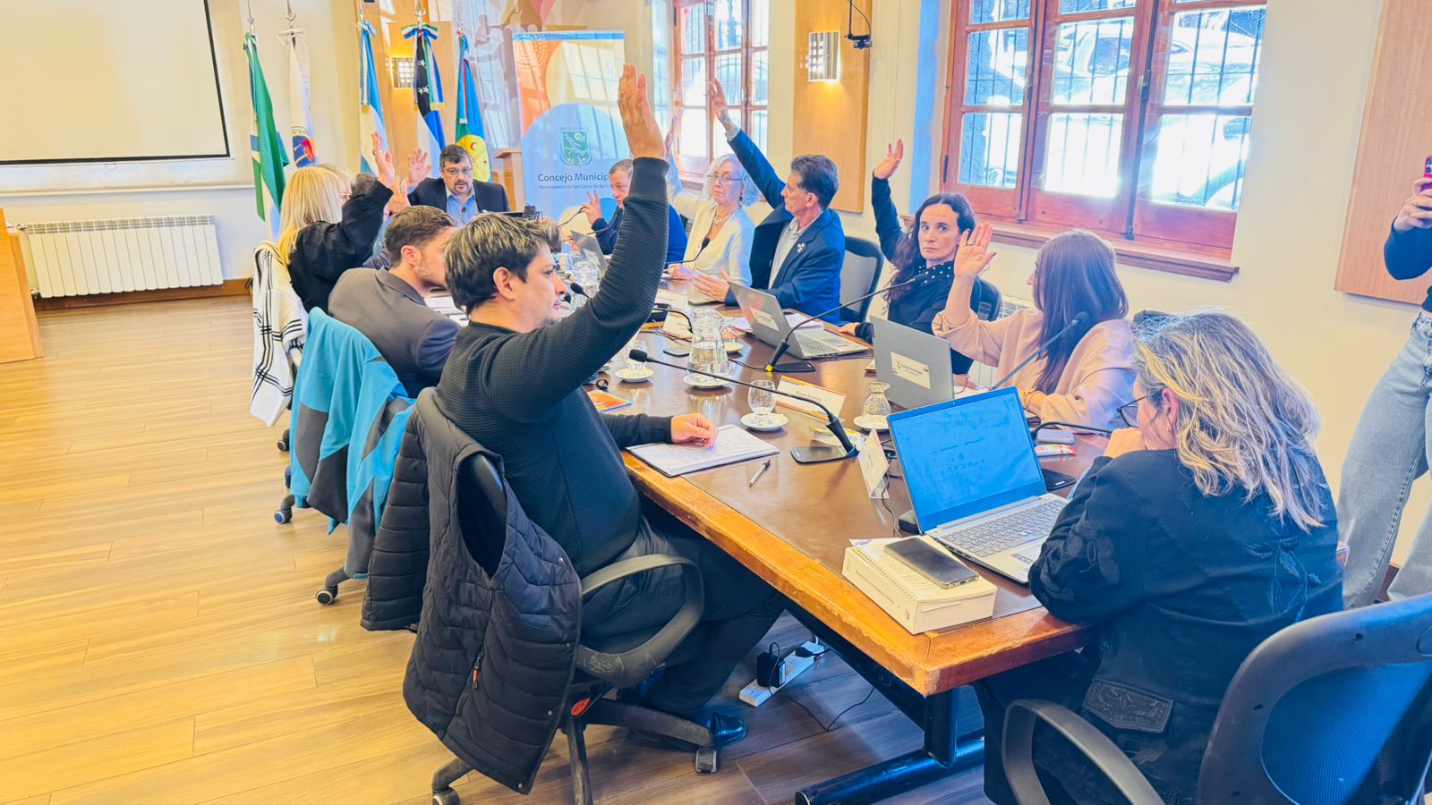 Por unanimidad, Bariloche definió que elegirá convencionales constituyentes el 1 de noviembre