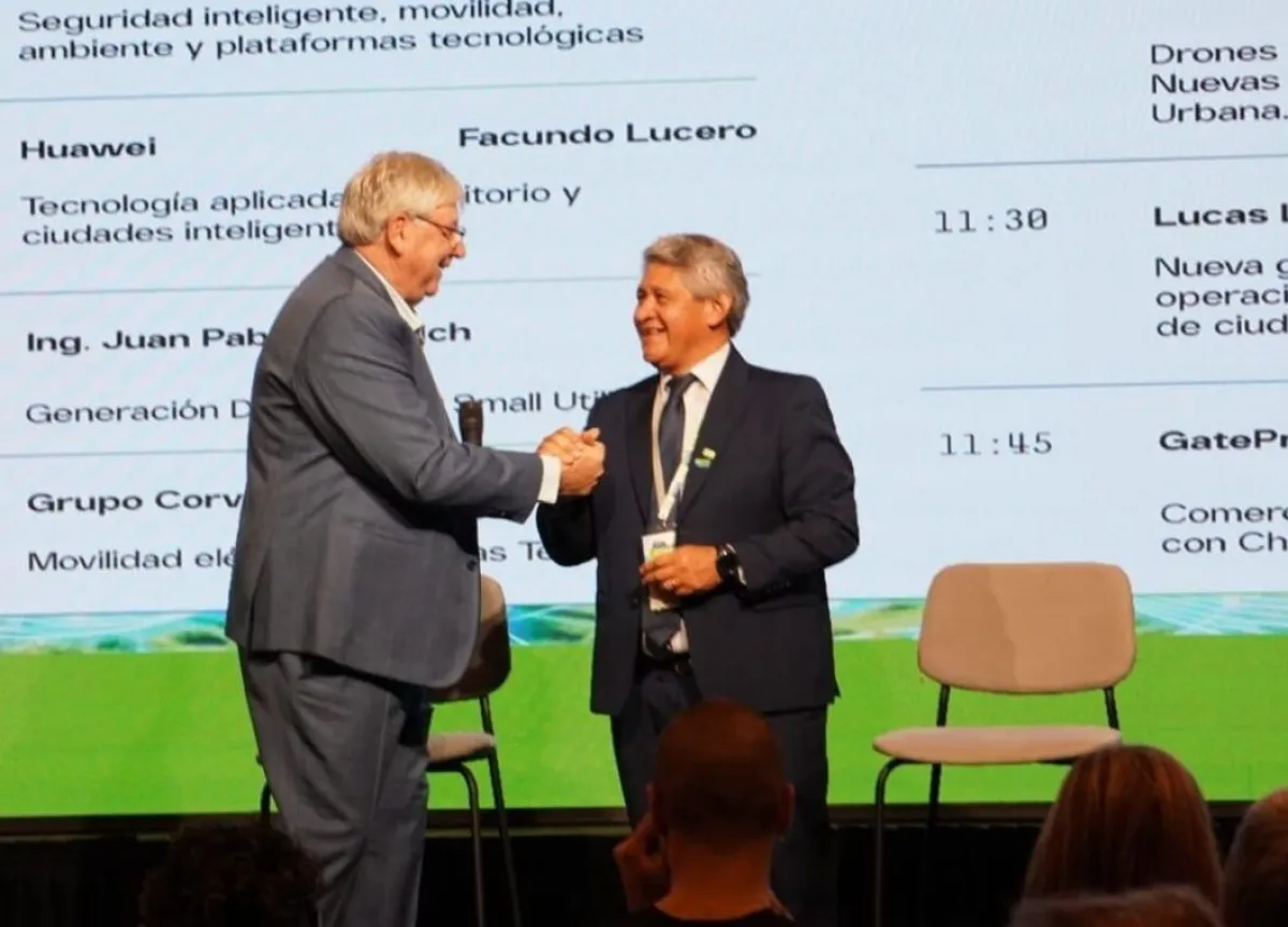 Pozas destacó la llegada de tecnología internacional para mejorar servicios públicos en la Patagonia