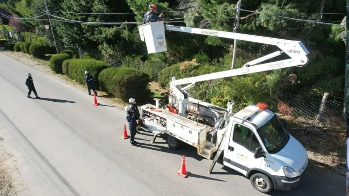 Pozas destacó las inversiones en infraestructura eléctrica y busca resolver el conflicto con el Municipio