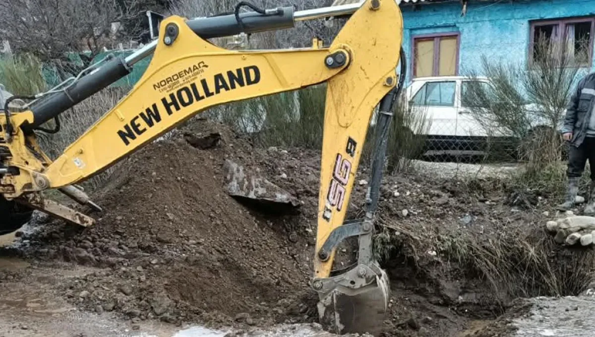 Reemplazaron completamente un conducto pluvial colapsado en el barrio Pilar II