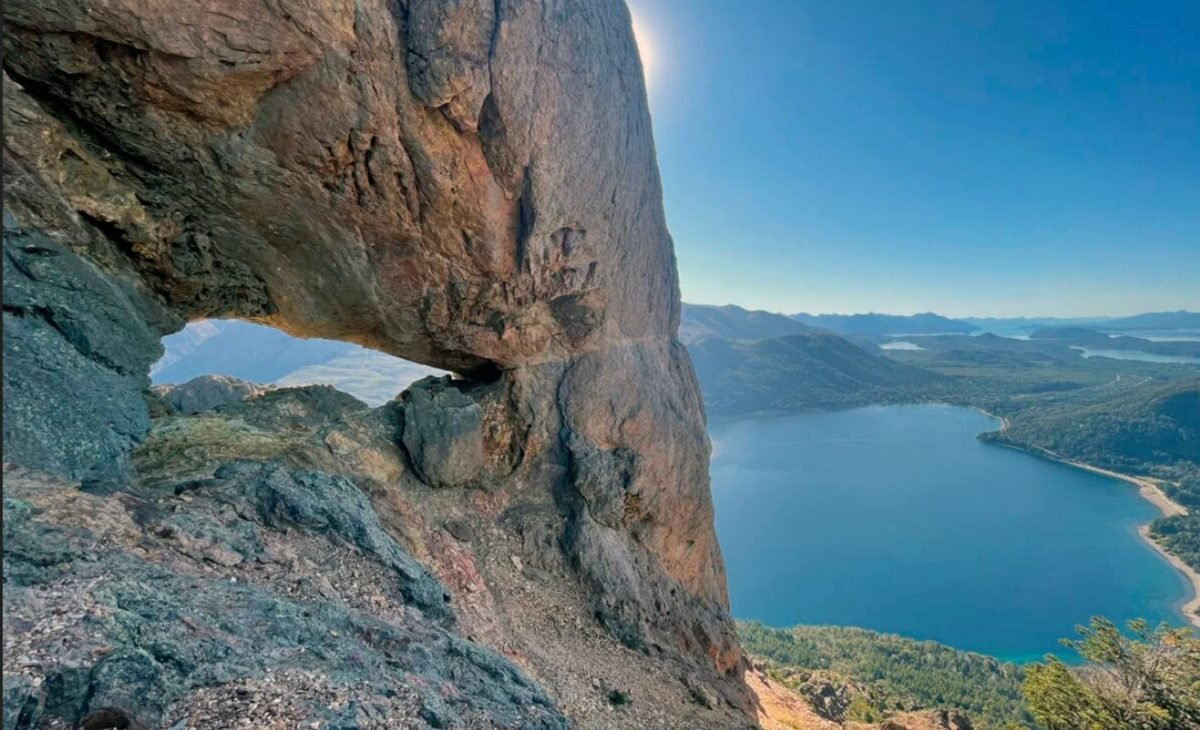 Rescataron de madrugada a una turista que se perdió en el cerro Ventana tras subir sola