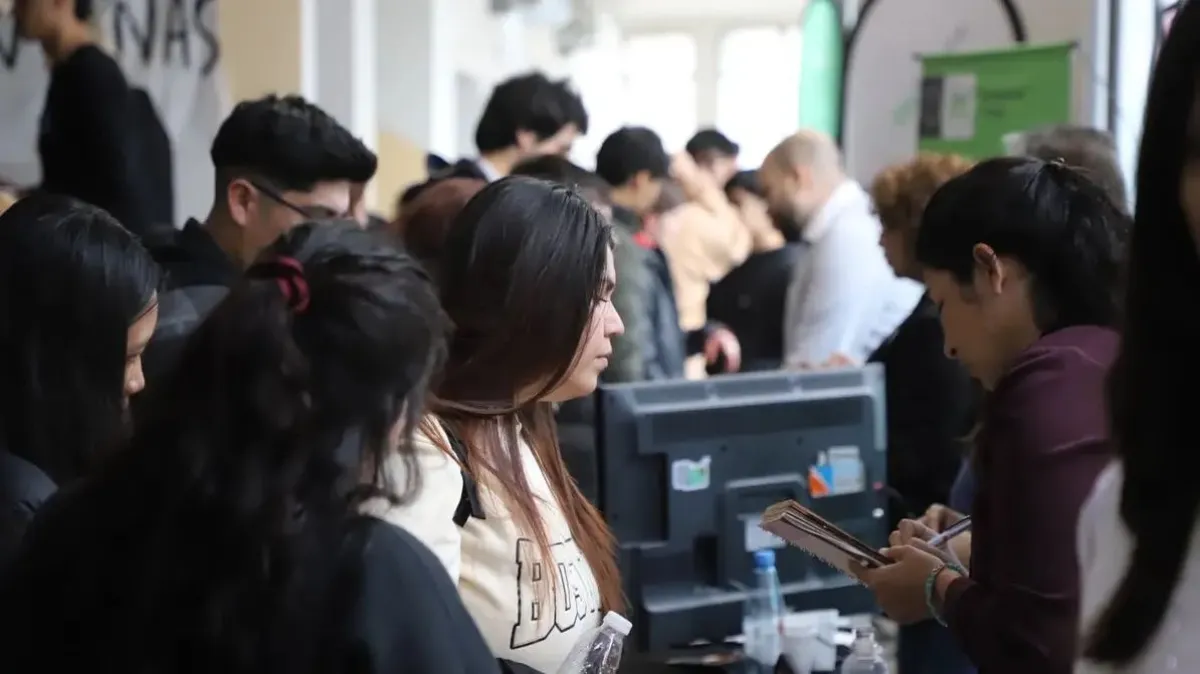 Río Negro lanzó un programa de empleo para jóvenes de 18 a 23 años que buscan su primer trabajo