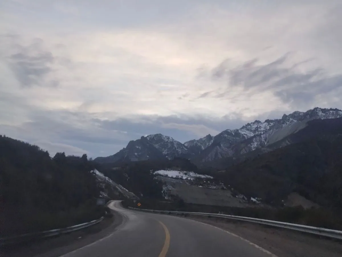 Rutas nacionales habilitadas en Río Negro pero con extrema precaución por hielo y obras