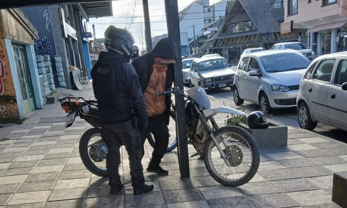 Secuestraron en Onelli una moto robada que tenía pedido de captura desde abril