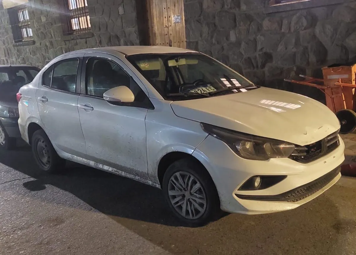Secuestraron un Fiat Cronos con pedido judicial en un operativo en el Centro Cívico