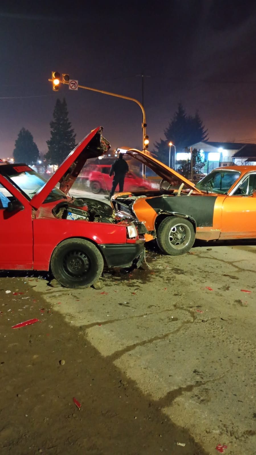 Tres heridos en violento choque frontal en la zona sur de Bariloche
